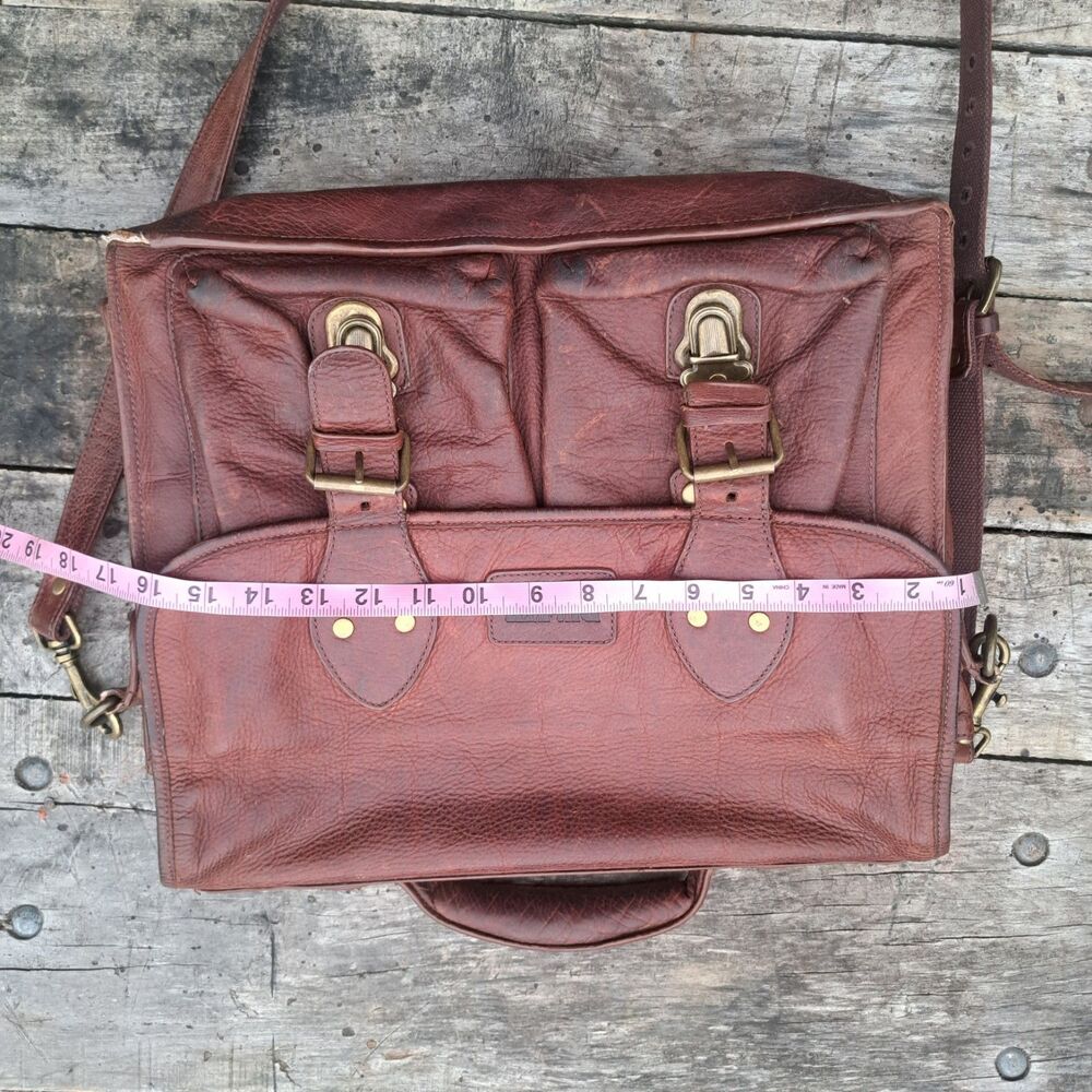 Duluth Trading Co Vintage Brown Leather Messenger Book Laptop Shoulder Bag - Picture 10 of 11